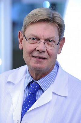Arzt Hautarzt Jan Bartosik